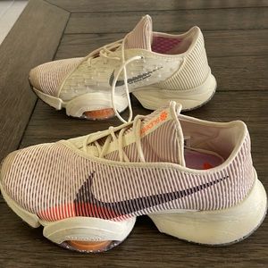 Nike superrep sneakers